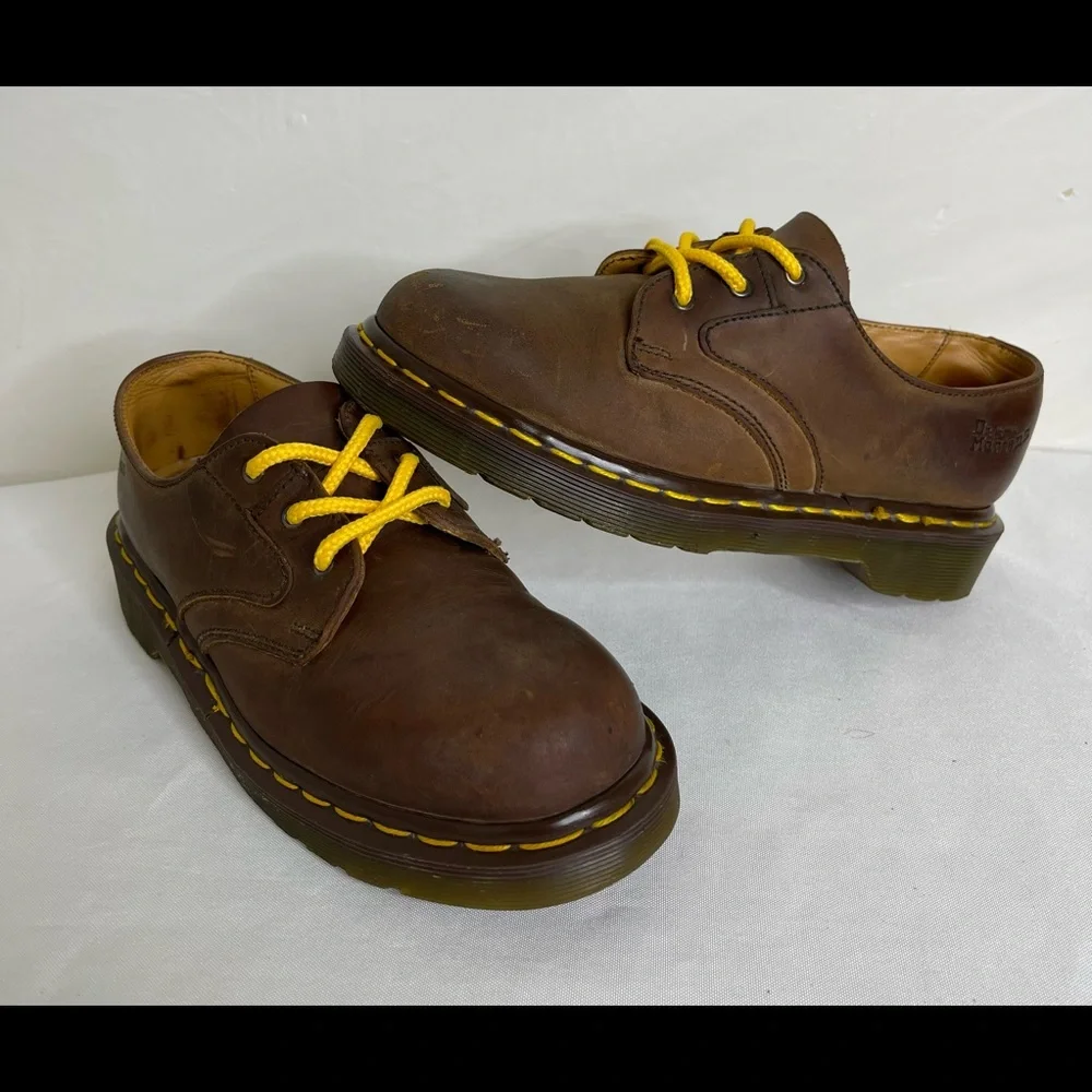 Vintage Dr Martens Womens Oxfords Shoes Leather sz 6 made in England